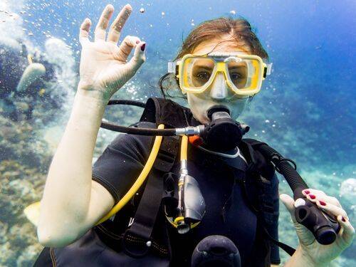 Pasjonujące hobby: Co powinieneś wiedzieć o nurkowaniu
